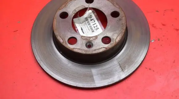 Volkswagen Golf IV Front brake disc