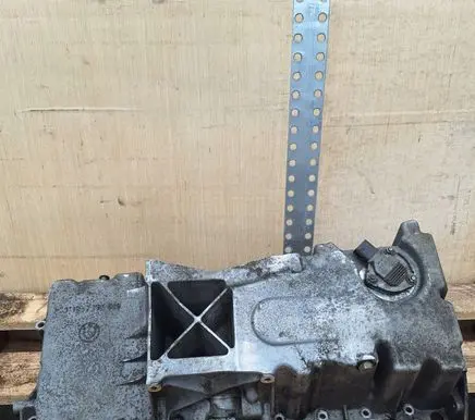 BMW 3 E46 Oil sump 7785519 7785522 7508003