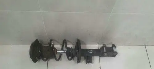 Mercedes-Benz A W176 Front shock absorber/damper A1763235100