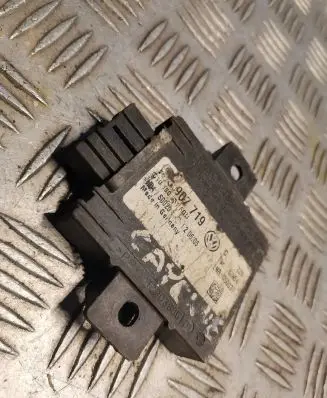 Porsche Cayenne (9PA) Alarm control unit/module 7L0907719