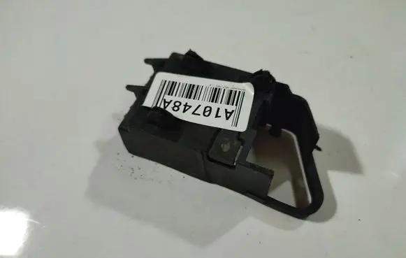 Volkswagen Golf III Other interior part 1H0837235