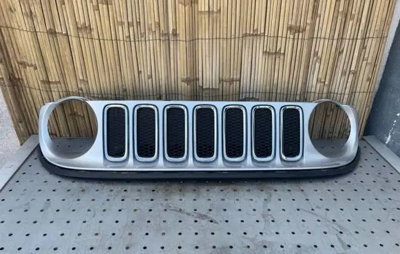 Jeep Renegade Front grill 07356857310E 23138 180523