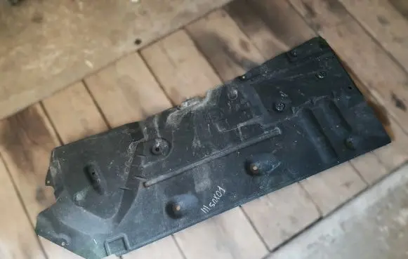Ford Focus Side bottom protection V61R11132AA V61R11132BA V61R11132A