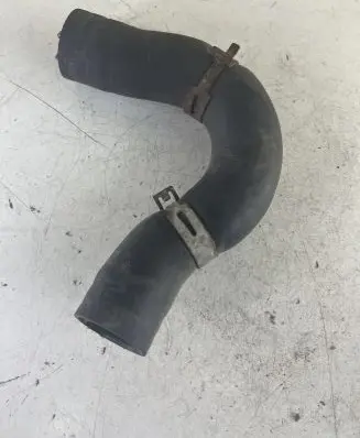 Subaru Outback Engine coolant pipe/hose