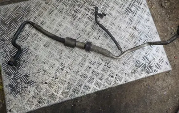BMW 7 E38 Air conditioning (A/C) pipe/hose