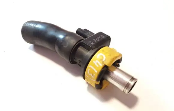 Citroen C4 II Turbo air intake inlet pipe/hose 9677815380