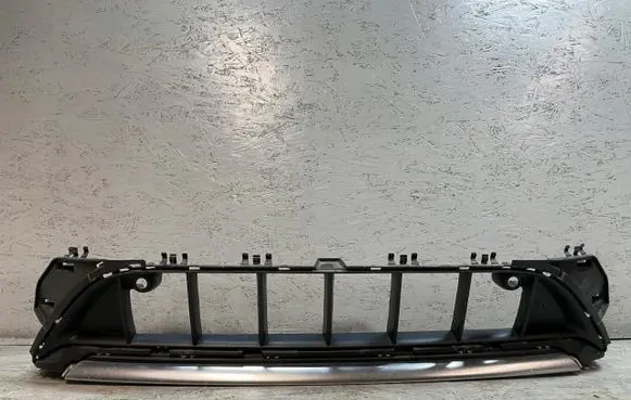 Mercedes-Benz GLA W156 Front bumper lower grill A156
