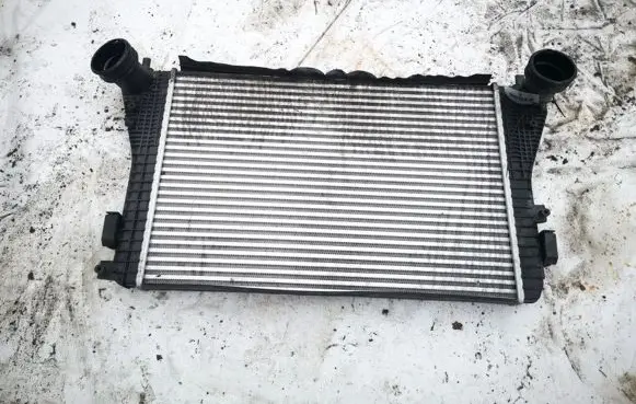 Volkswagen PASSAT B6 Intercooler radiator