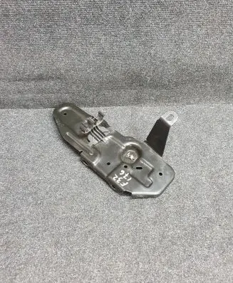BMW 4 F32 F33 Holder (bracket) 7244171 521884 130718