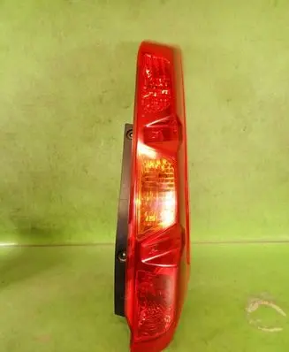 Nissan X-Trail T31 Rear/tail lights 22063929