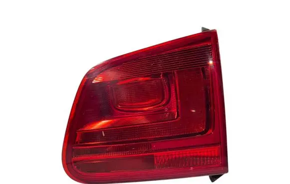 Volkswagen Tiguan Tailgate rear/tail lights 5N0945310 A046341 3191
