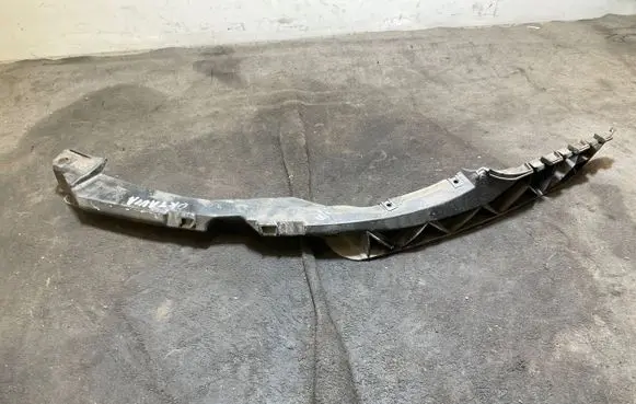Skoda Octavia Mk2 (1Z) Front bumper mounting bracket 1Z0807183D