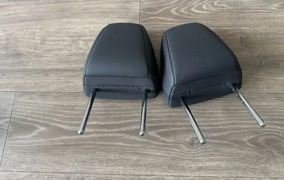 Hyundai Kona II Front seat headrest WDD