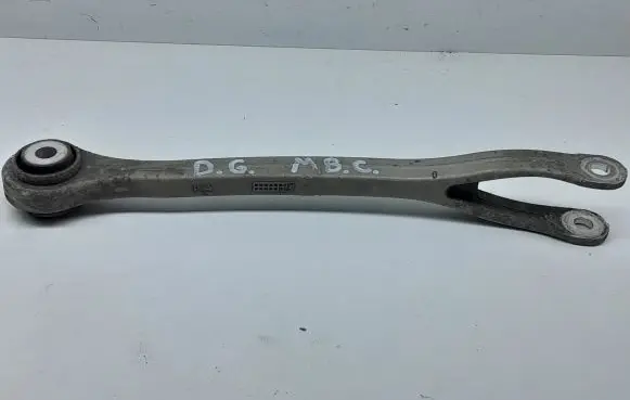 Mercedes-Benz C W204 Rear control arm 2043520605