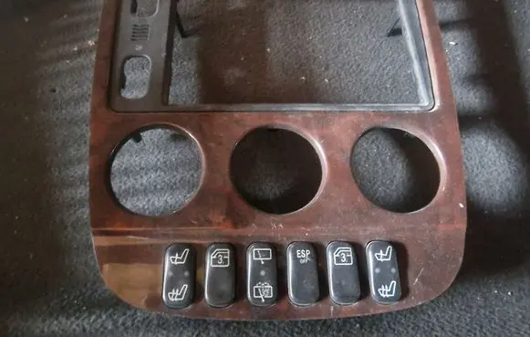 Climate control/heater control trim