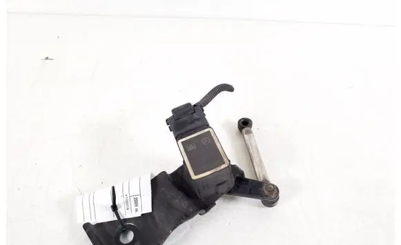 Mercedes-Benz CL C216 Air suspension front height level sensor A0105427717