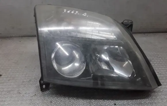 Opel Vectra C Headlight/headlamp