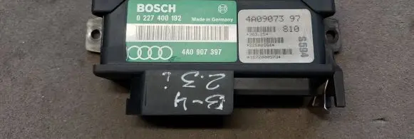 Audi 80 90 S2 B4 Combustion control unit/module 4A0907397 0227400192