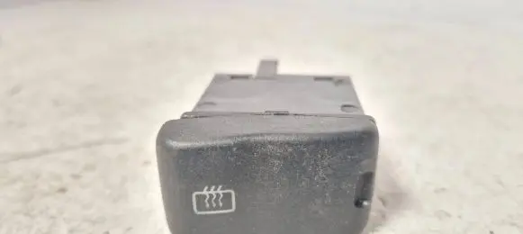 Volkswagen Golf IV Windscreen/window heater switch 6n1959621