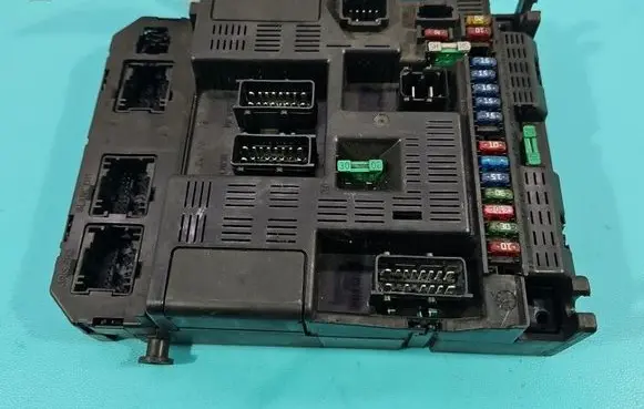 Peugeot 307 Central body control module 9644098080 IMPRK1548911