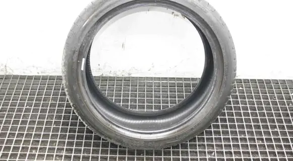 Seat Ateca R19 summer tire 23540R19 BRIDGESTONE