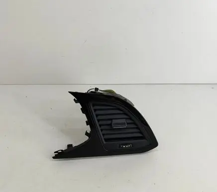 Seat Leon (5F) Dashboard air vent grill cover trim 5F2820902D