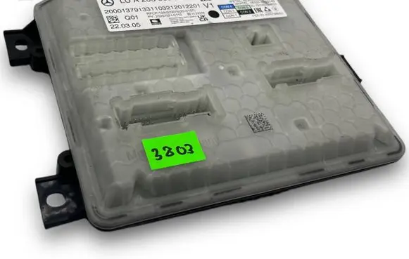 Mercedes-Benz C W206 Central body control module S3803 A2069003317
