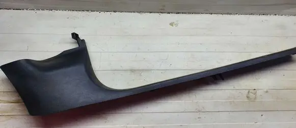 Audi A4 S4 B7 8E 8H Front sill trim cover 8E0867272