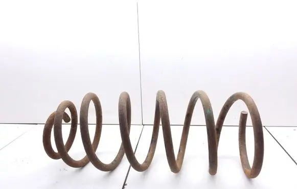 Volkswagen PASSAT B4 Front coil spring
