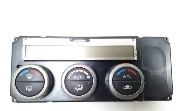 Nissan Navara Air conditioner control unit module 275004X06A