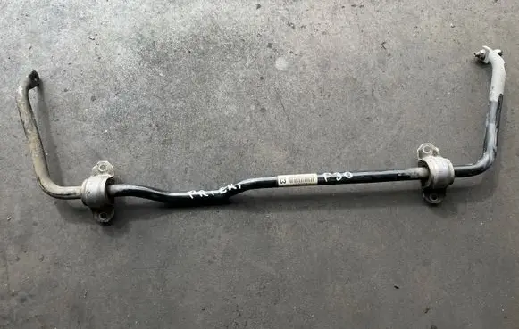 BMW 3 F30 F35 F31 Front anti-roll bar/sway bar 6792124