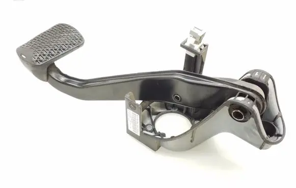 Mercedes-Benz C W204 Brake pedal A2042902001