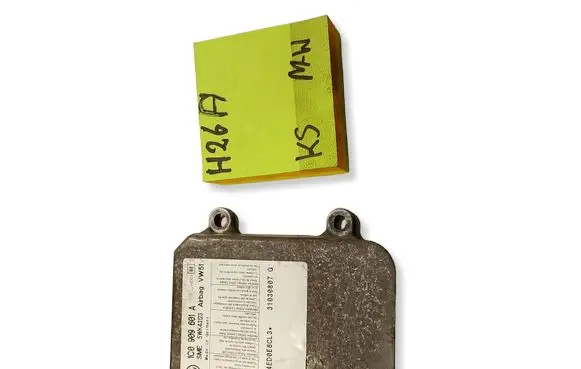 Skoda Fabia Mk1 (6Y) Airbag control unit/module 1C0909601A 5WK43123