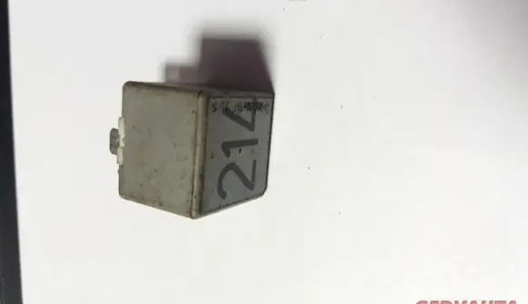 Audi A6 S6 C5 4B Other relay 443951253K