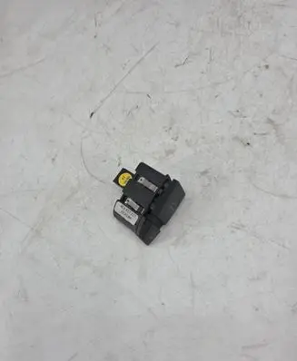 Audi Q7 4L Glove box opening button 4L1927227