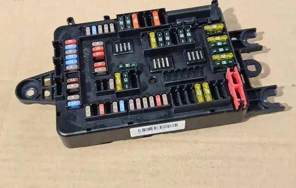 BMW X5 F15 Fuse module 9316569 19325000002 25052014