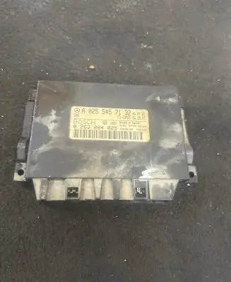 Mercedes-Benz E W211 Parking PDC control unit/module A0255457132 0263004025