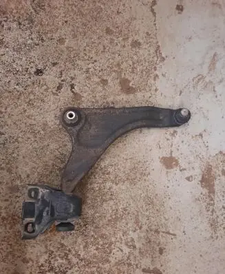 Land Rover Evoque I Front lower control arm/wishbone BJ323A052