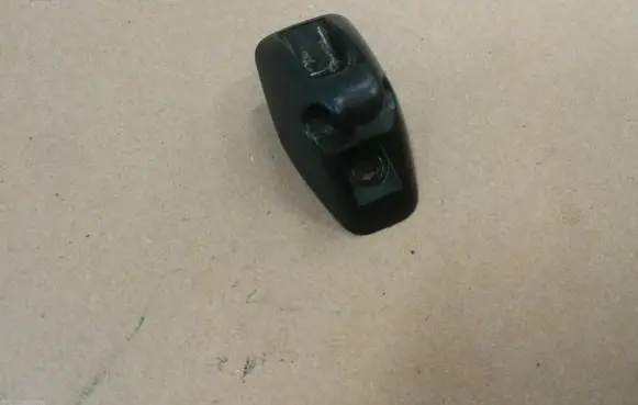 Volkswagen Scirocco Sun visor clip/hook/bracket 321857559