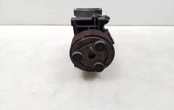 Nissan Navara Air conditioning (A/C) compressor (pump) 92600KH70A
