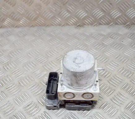 Volkswagen Polo V 6R ABS Pump 6C0907379K 6R0907379BA