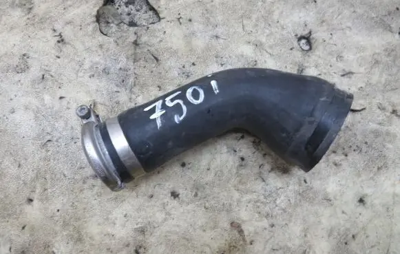 BMW 7 F01 F02 F03 F04 Engine coolant pipe/hose