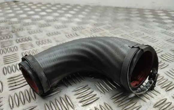 Volvo XC60 Intercooler hose/pipe 31293663