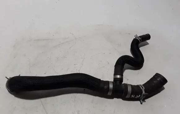 Renault Scenic IV - Grand scenic IV Engine coolant pipe/hose 215032064R