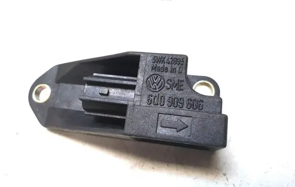 Volkswagen Caddy Airbag deployment crash/impact sensor 6Q0909606