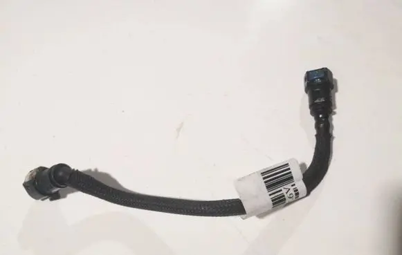 Mazda 5 Engine coolant pipe/hose
