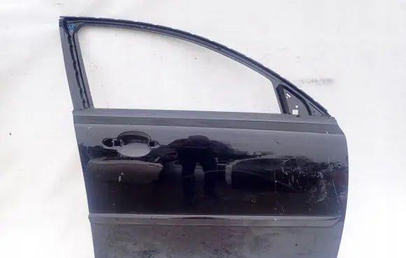 Volvo V50 Front door