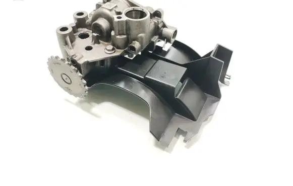 Renault Trafic II (X83) Oil pump 8200345757