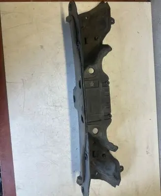 Other engine bay part