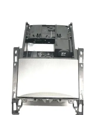 Mercedes-Benz E W212 Car ashtray
